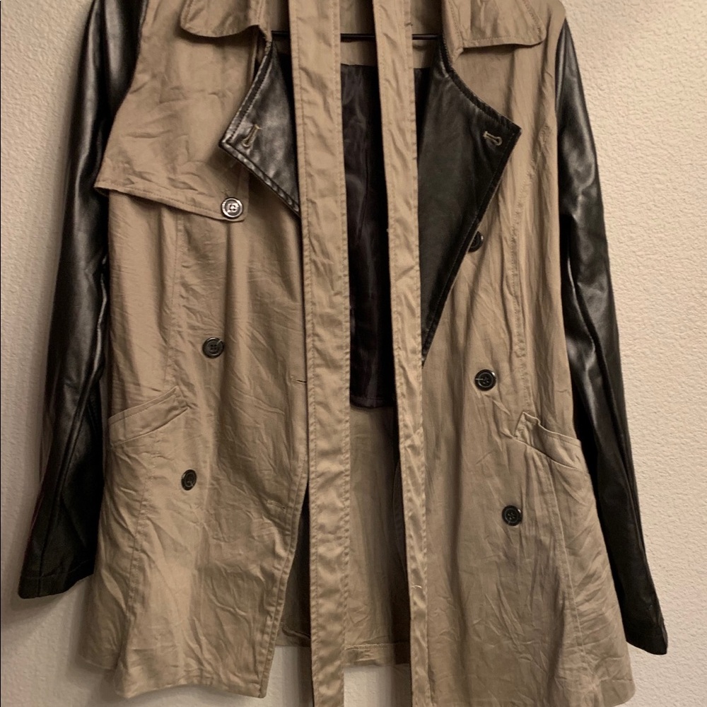 Jacket - Picture 6 of 8